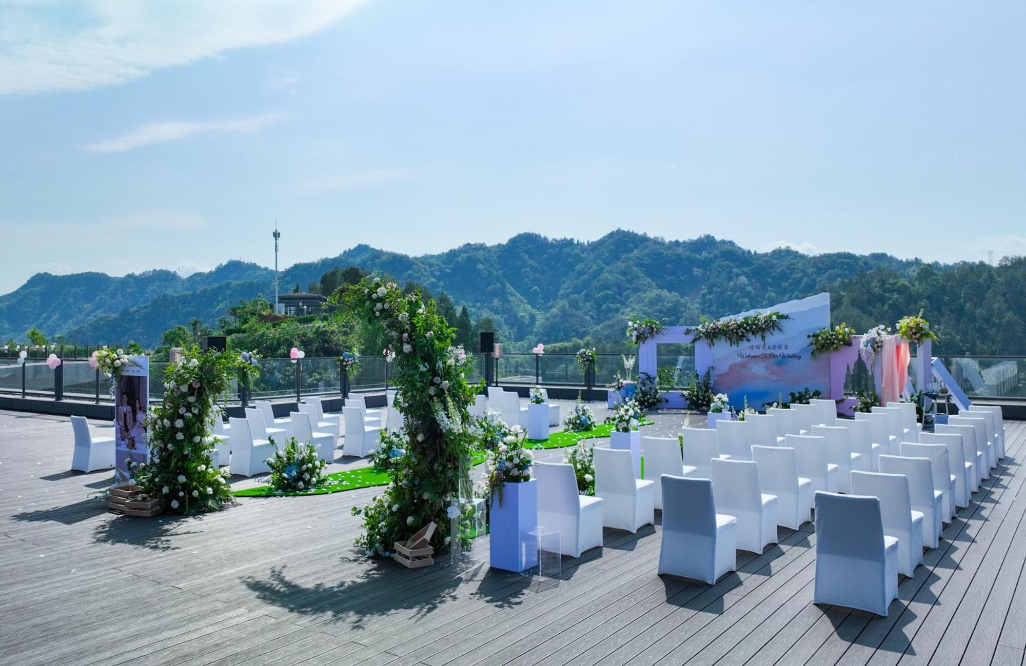 Hotel Wyndham Grand Plaza Royale Hot Springs Fenghuang Esterno foto