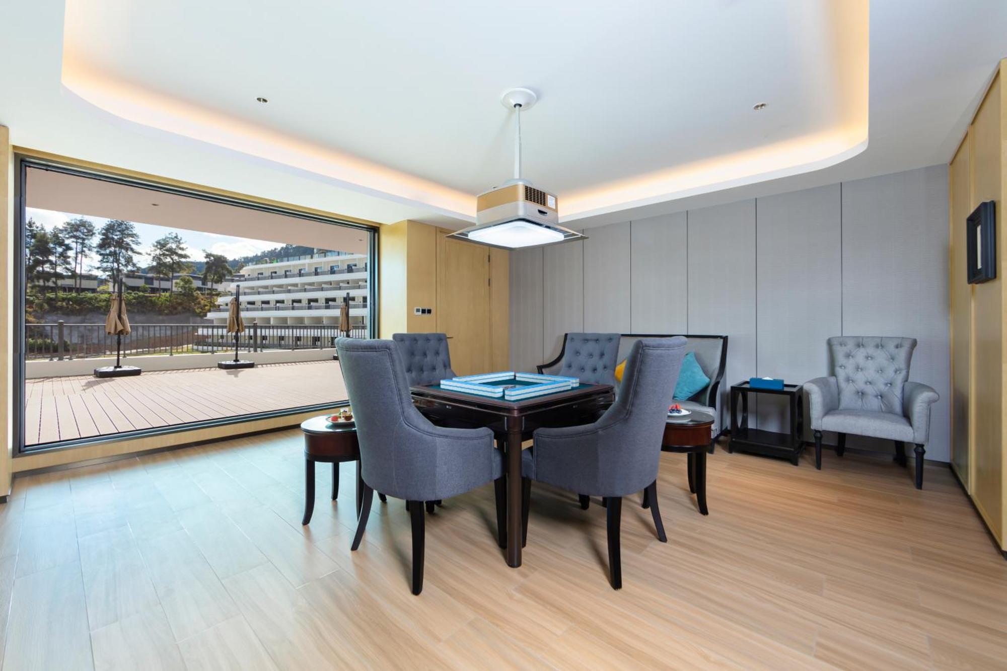 Hotel Wyndham Grand Plaza Royale Hot Springs Fenghuang Esterno foto